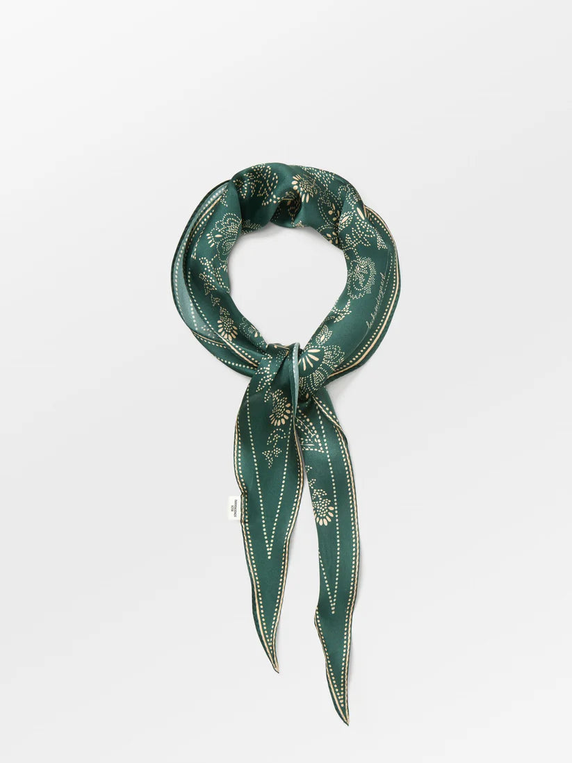 Dotted Flora Diamond Scarf