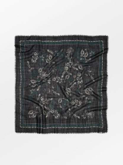 Dotted Flora Woo Scarf