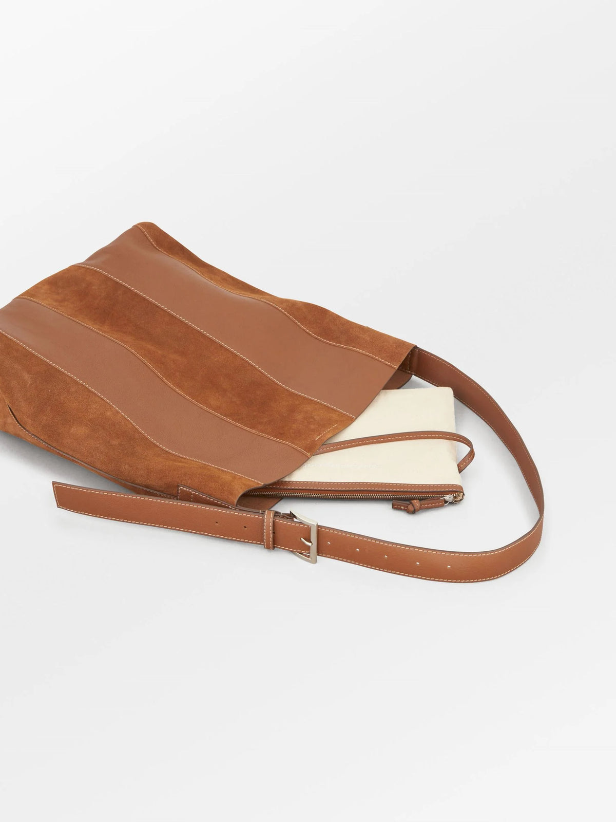 Mixel Mae Buckle Bag