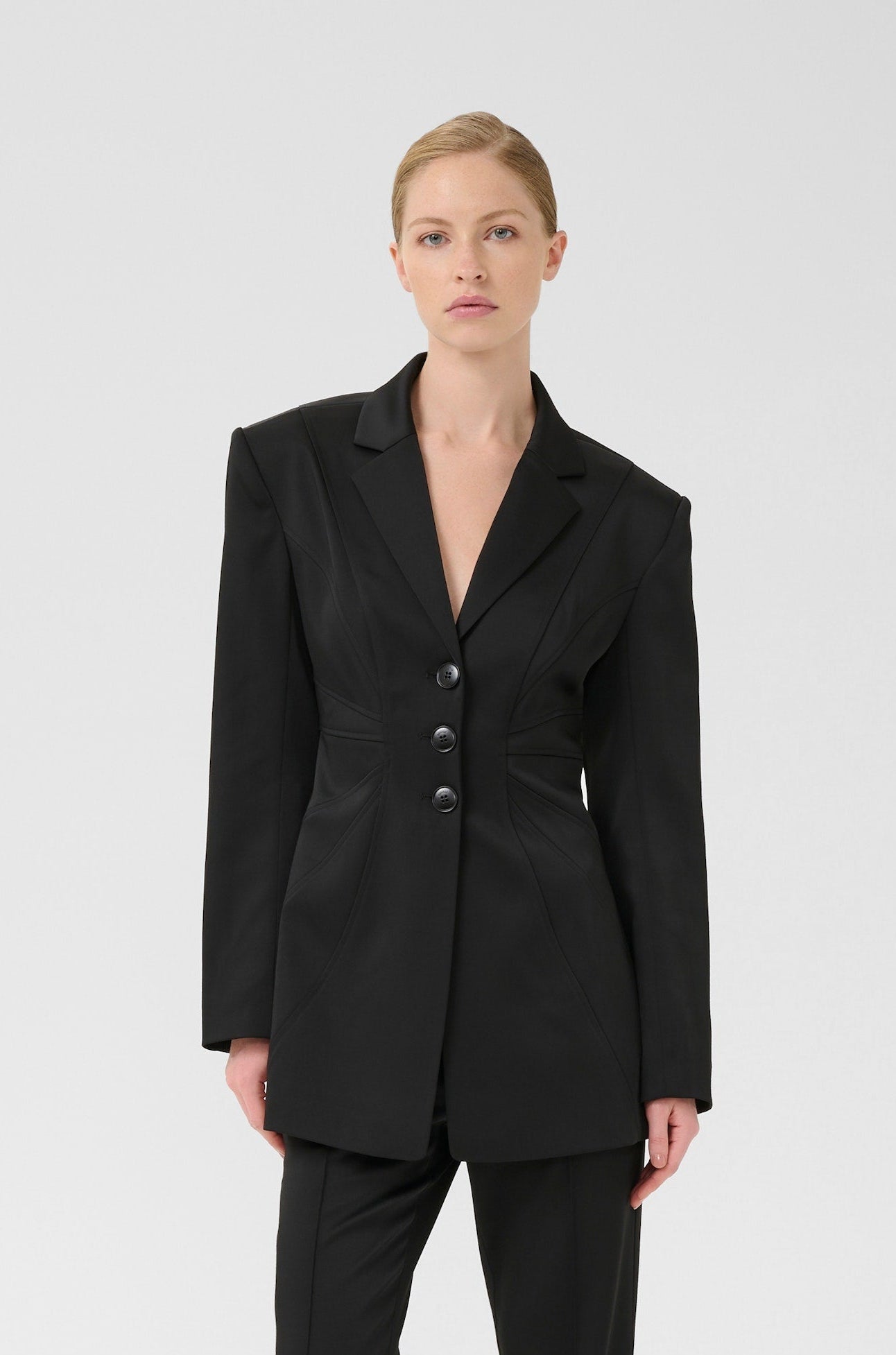 latia blazer